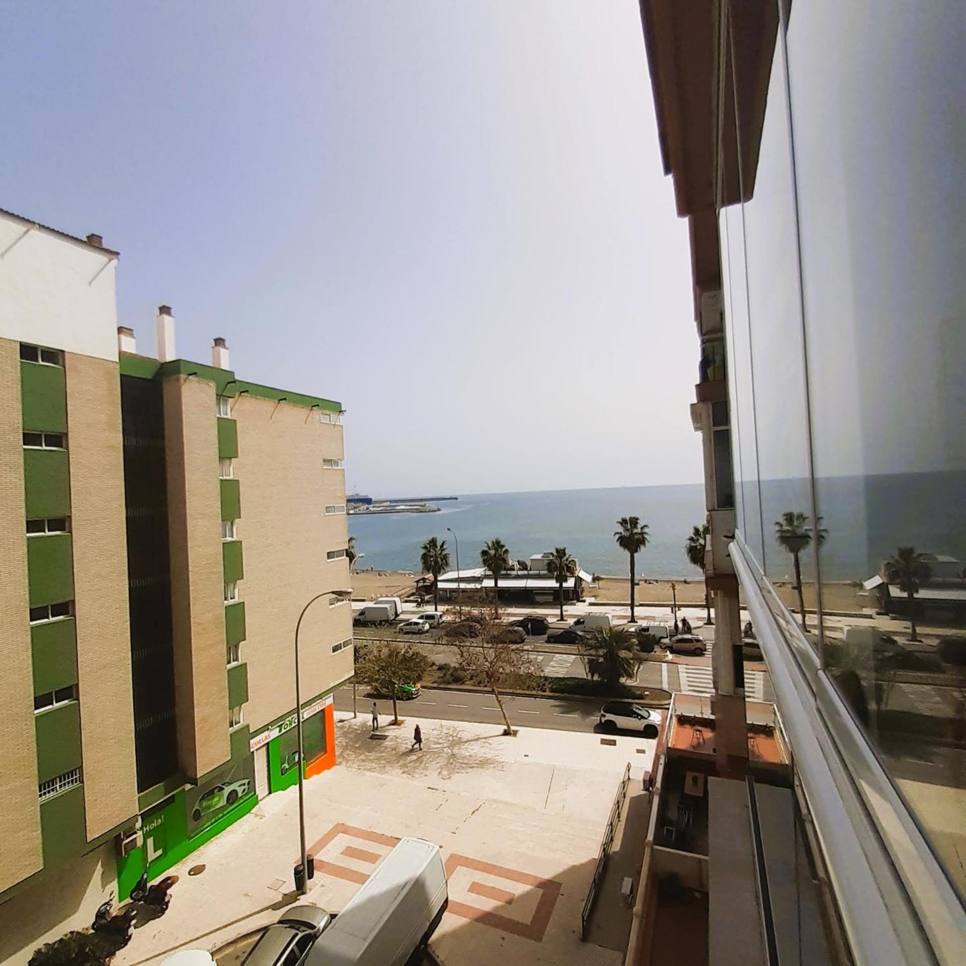 Mendoza A Un Paso De La Playa Málaga Exterior foto